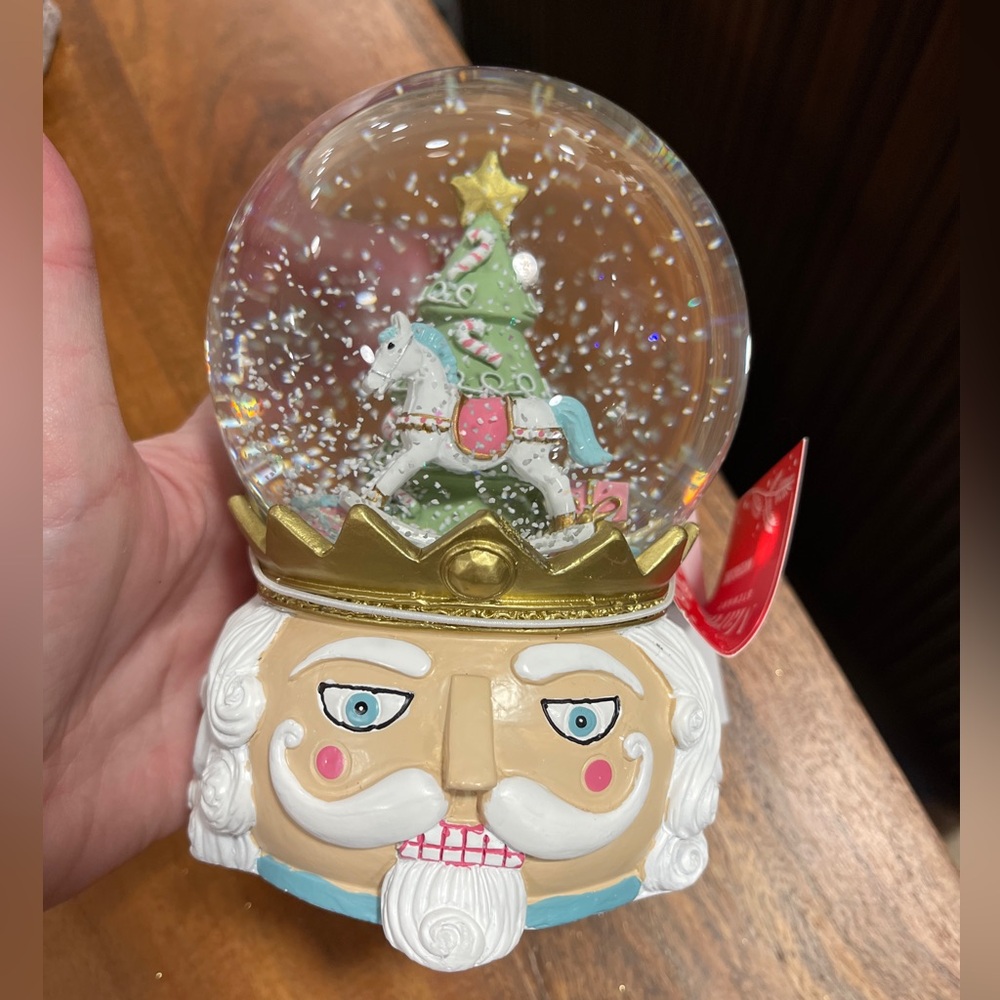 Pink Christmas Nutcracker Christmas Tree Snowglobe Martha Stewart NWT 🩷🎄 - Picture 2 of 6